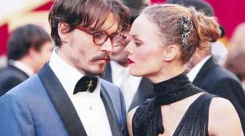 En &uuml;nl&uuml; aşk kavgaları