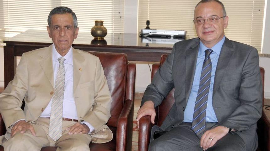 Alışveriş Şenlikleri Manisa'nın Ticari Hayatına Canlılık Getirdi