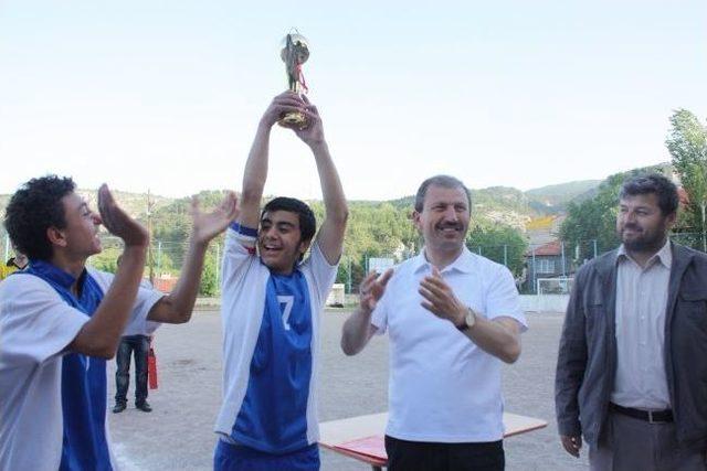 Kütahya'da Futbol Ve Penaltı Turnuvası