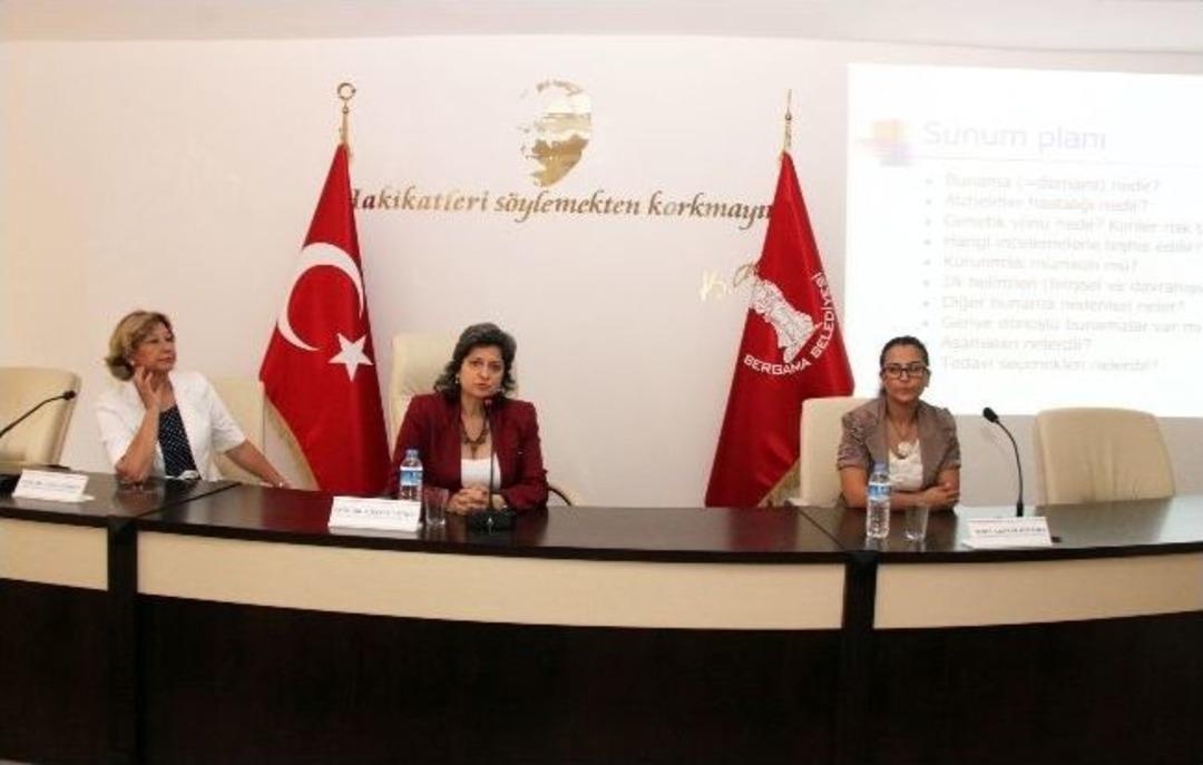 Bergama&rsquo;da Alzheimer Paneli