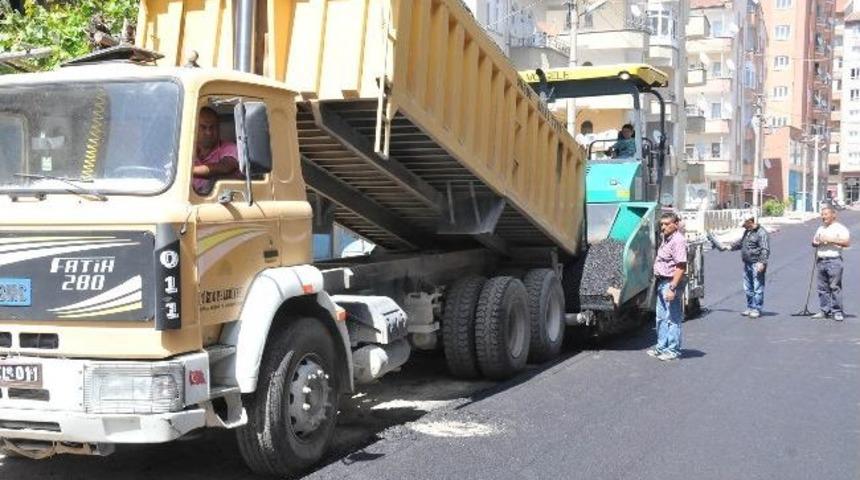 Sel&ccedil;uk Mahallesinde Asfaltlama &Ccedil;alışmaları Başladı
