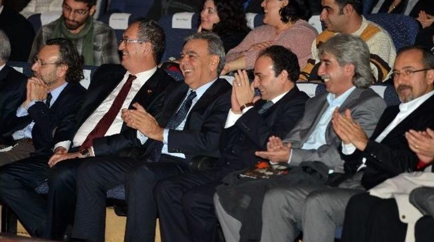 İzmir&rsquo;in Diyarbakır Seferi Başlıyor