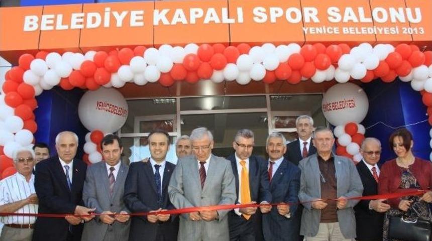 Yenice Spor Salonu T&ouml;renle Hizmete A&ccedil;ıldı