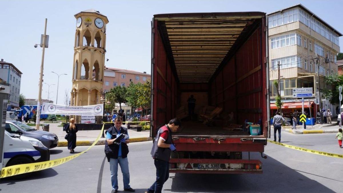TIR dorsesinde can pazarı: 1 &ouml;l&uuml; 2 yaralı