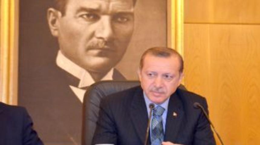 Erdoğan: Muhalefet, Milletvekillerini Kilitlemezse Tasarıyı Parlamentoya Sunarız