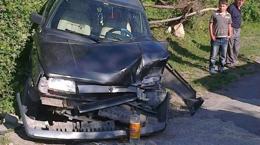 Sakarya&rsquo;da Trafik Kazası: 1 Yaralı