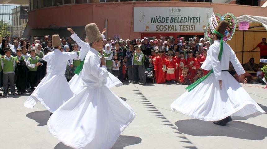 Başarı &Ccedil;alışanlar Derneği &Ouml;ğrenciler Yararına Kermes A&ccedil;tı