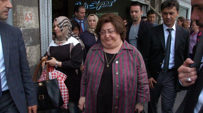 İş Kadınları Diyarbakır&rsquo;ın Tarihi Mekanlarını Gezdi