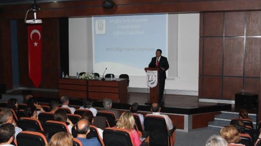 Okul Y&ouml;neticilerine E-konferansla Y&ouml;netici Eğitimi