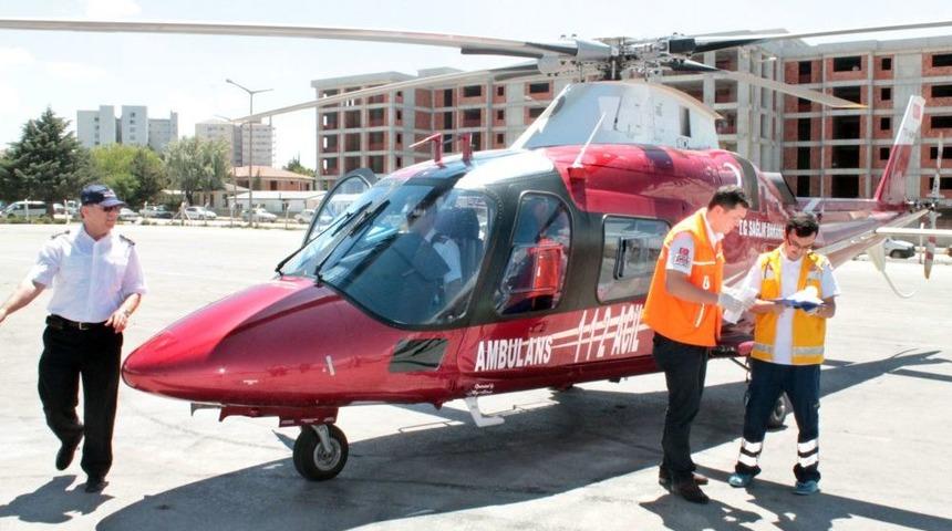 Helikopter 2 Yaşındaki &Ccedil;ocuk I&ccedil;in Havalandı