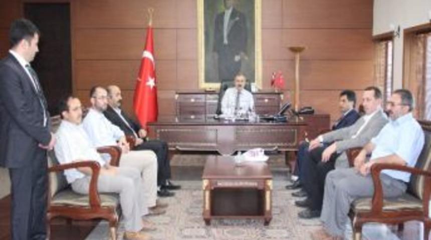 Ereğli İmam Hatip Lisesinin &Ouml;ğrenci Velilerinden, Vali Ayyıldız&rsquo;a Ziyaret