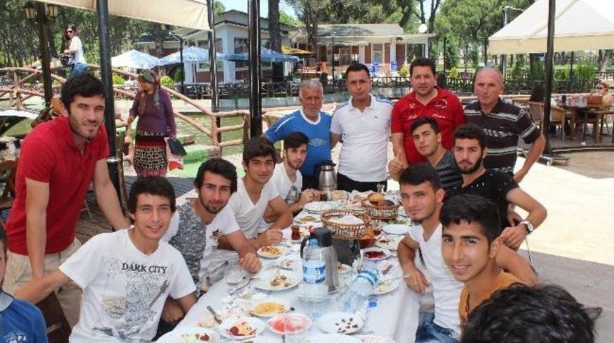 Yıldızg&uuml;c&uuml;spor&rsquo;da Hedef Şampiyonluk