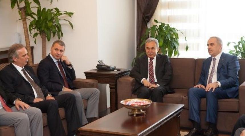 Sakarya Valisi Mustafa B&uuml;y&uuml;k: