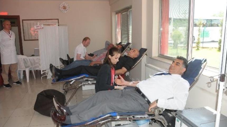 İneg&ouml;l İtfaiyesinden Kan Bağışı Kampanyası