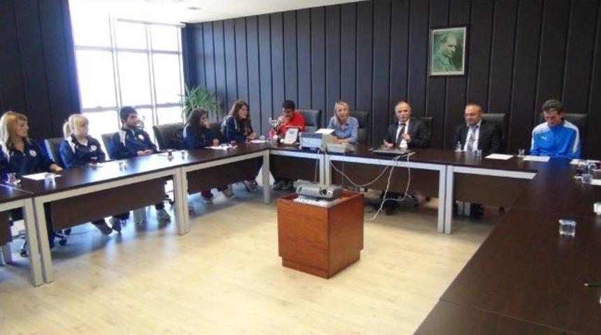 Om&uuml; Badminton Takımı 1. Lig&rsquo;de