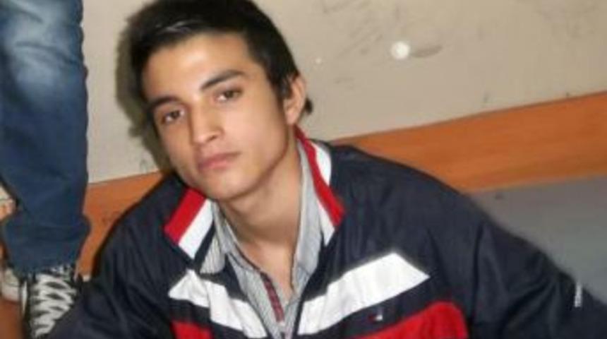 Bostancı&rsquo;da denize giren &ccedil;ocuk boğuldu