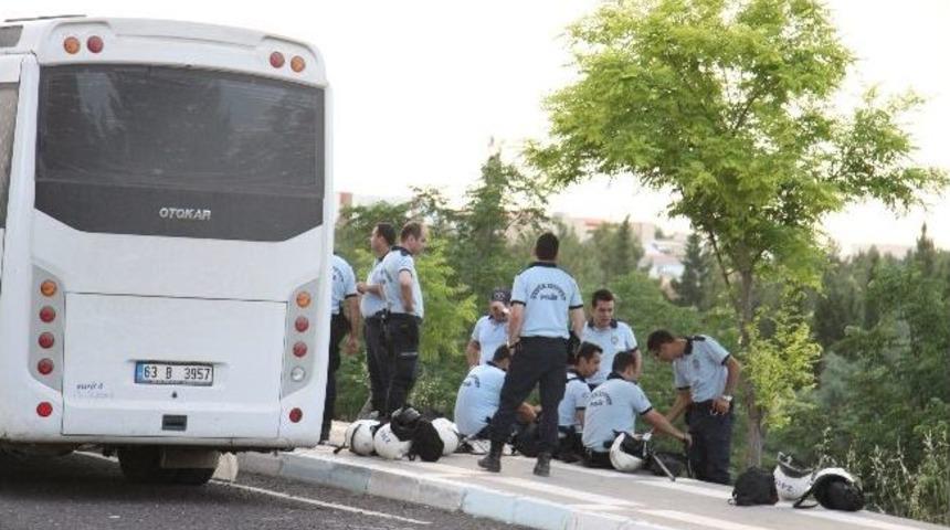 Harran &Uuml;niversitesi&rsquo;nde Kavga: 3 Yaralı
