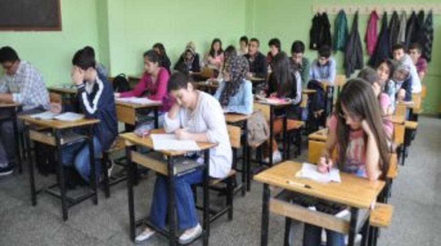 Son Sınıf &Ouml;ğrencileri Izinden Memnun