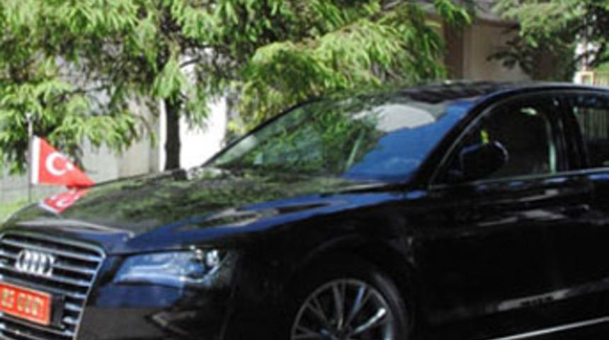 Aylık 10 bin liraya kiralık makam aracı