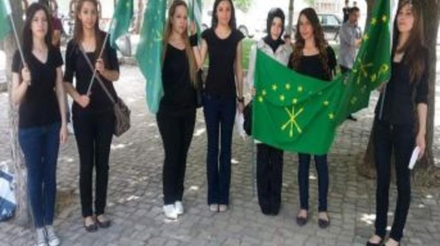 &Ccedil;erkezlerin Uğradığı Soykırım Basın A&ccedil;ıklaması İle Kınandı