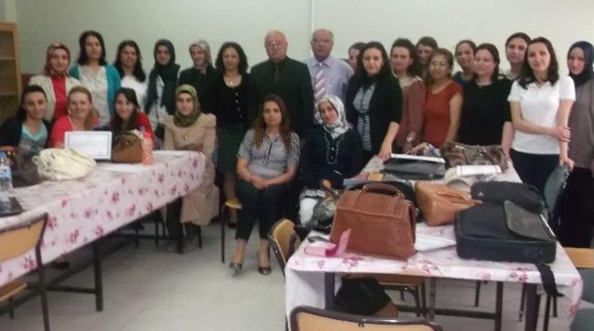 Kula&rsquo;da Okul &Ouml;ncesi Yeni Eğitim Programının Tanıtım Semineri Yapıldı
