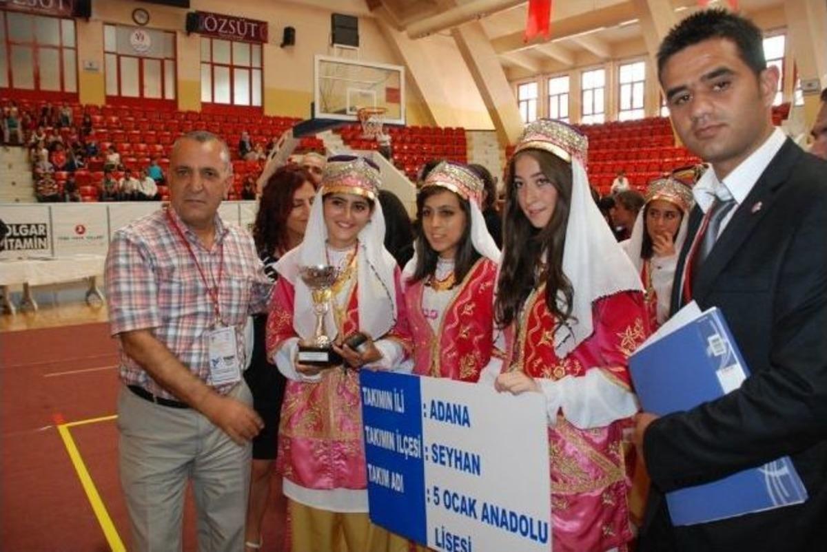 Halkoyunları T&uuml;rkiye Grup Yarışmaları Sona Erdi