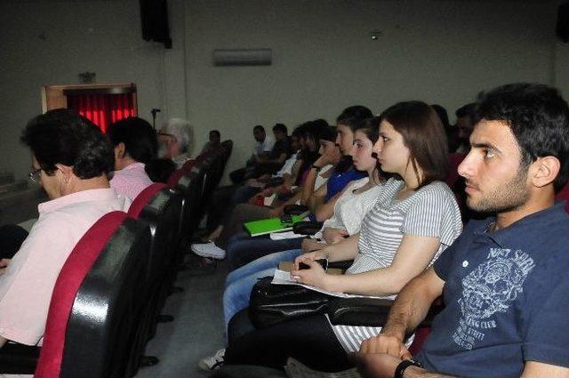 Demirci&rsquo;de &ldquo;kayacık Ve Birgi Belgeselleri&rdquo; Tanıtıldı 2