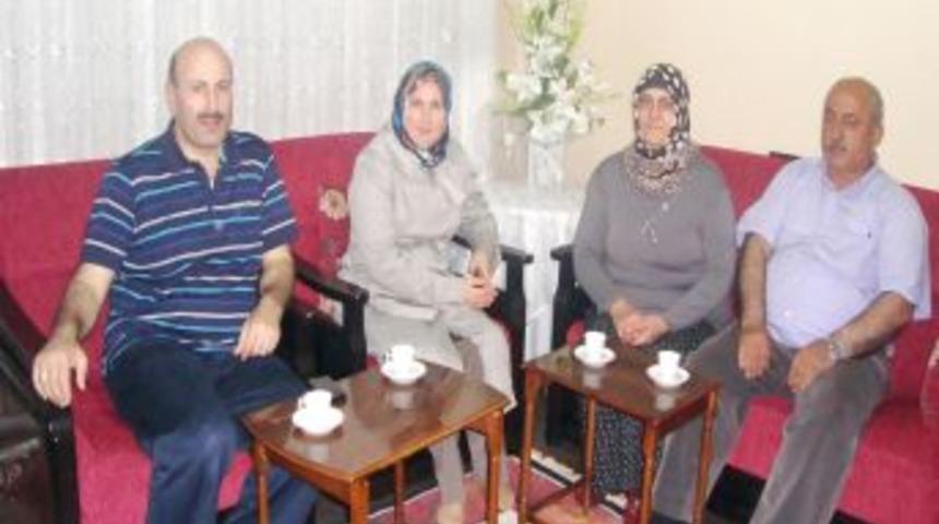 &lsquo;Komşumla Varım&rsquo; Dedi Ziyarete Gitti