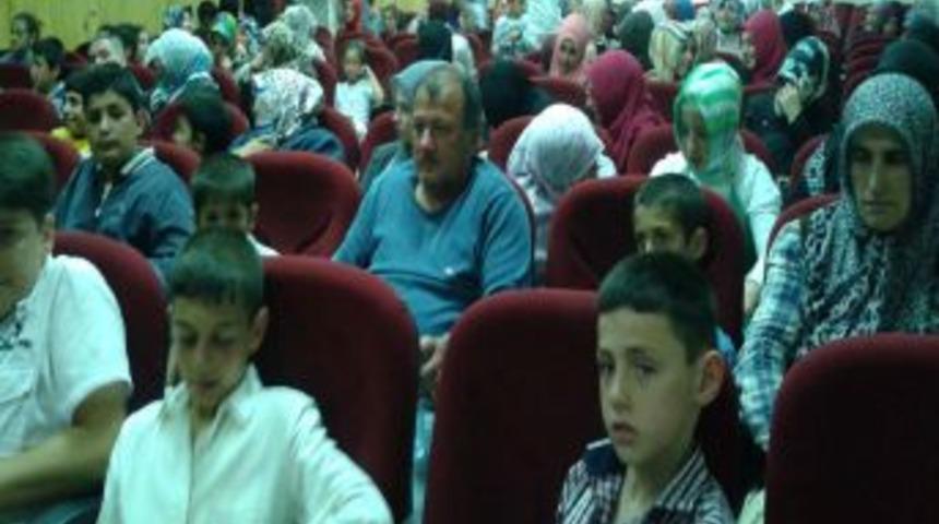 Karap&uuml;r&ccedil;ek Tarihinde Ilk Kez Sinema Ile Tanıştı