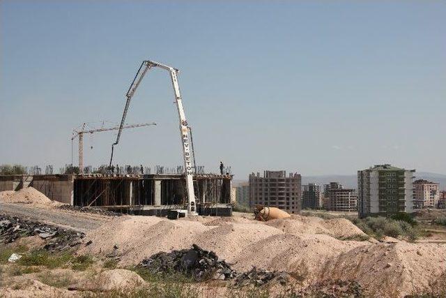 Yeni İmara A&ccedil;ılan Yerleşimlerde Alt Yapı &Ccedil;alışmaları S&uuml;r&uuml;yor 1