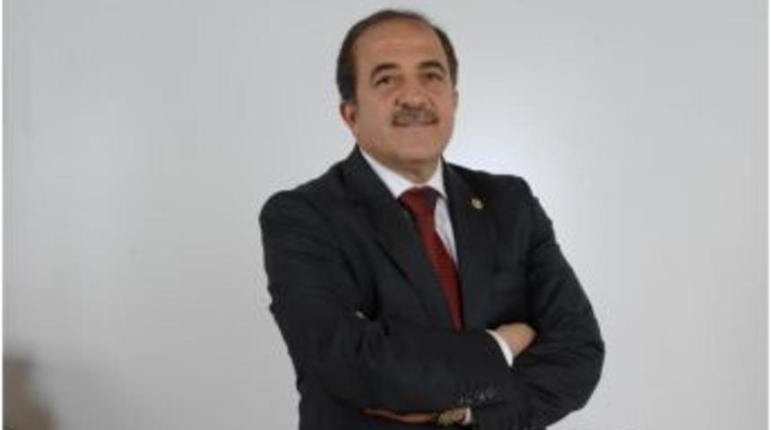 Şuay ALPAY'a Yılın Milletvekili &Ouml;d&uuml;l&uuml; verildi