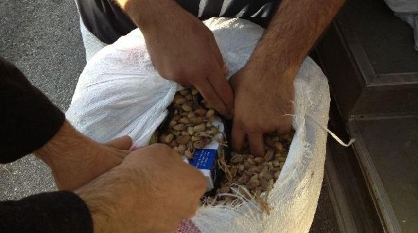 13 Bin 500 Paket Ka&ccedil;ak Sigara Ele Ge&ccedil;irildi