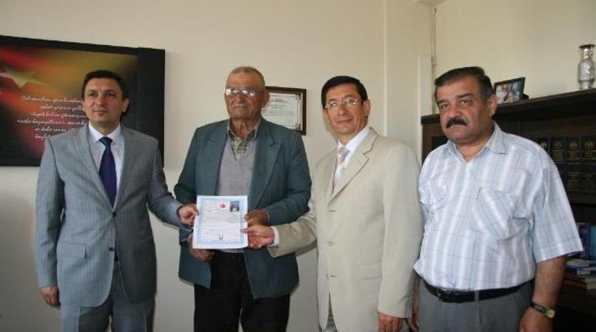 Sungurlu&rsquo;da 2/b Hak Sahiplerinin Tapu Sevinci