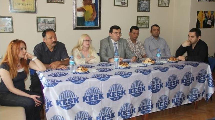 B&uuml;ro Emek&ccedil;ileri Sendikası'ndan &Ouml;nce Referandum, Sonra Grev &Ccedil;ağrısı
