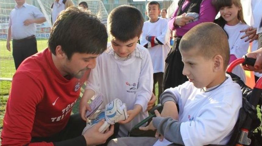 Trabzon&rsquo;da 'biz De Varız' Projesi Engellilerin Hayatını Kolaylaştırıyor