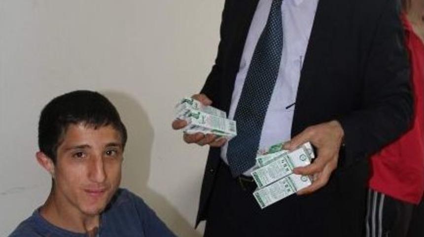 &Ouml;ğrencilere S&uuml;t Dağıtıldı