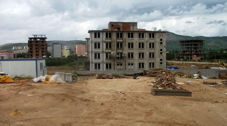 Kozan&rsquo;da 6 Okulun Yapımı Devam Ediyor