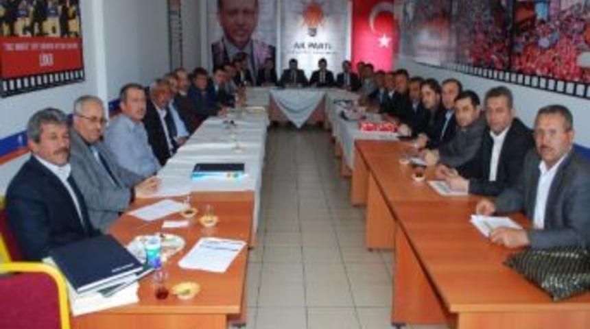 Ak Parti İl&ccedil;e Başkanları Toplantısı