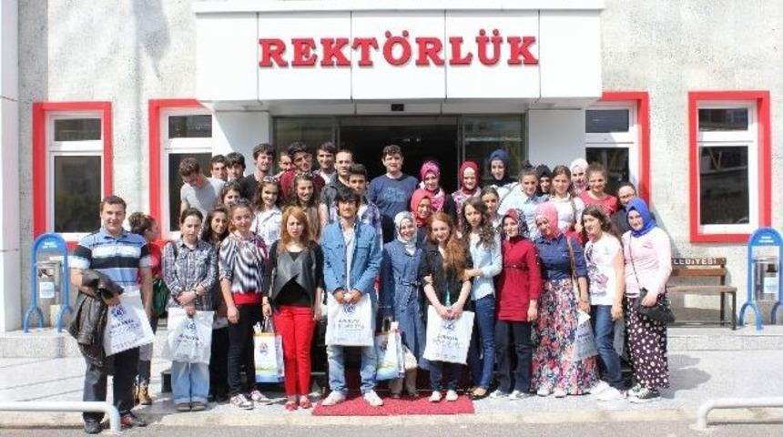 Avrasya &Uuml;niversitesi&rsquo;ni Ziyaret Ettiler