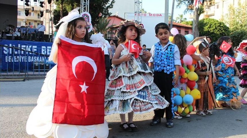 Miniklerden &lsquo;doğaya Sahip &Ccedil;ık&rsquo; Defilesi