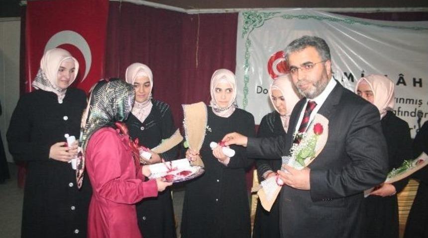 Erzincan&rsquo;da Hafızlık İcazet T&ouml;reni