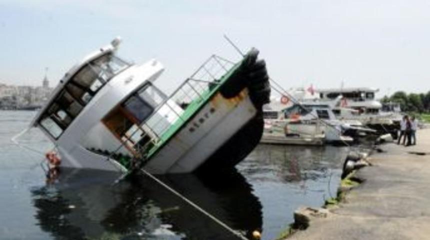 Balat&rsquo;ta tekne battı