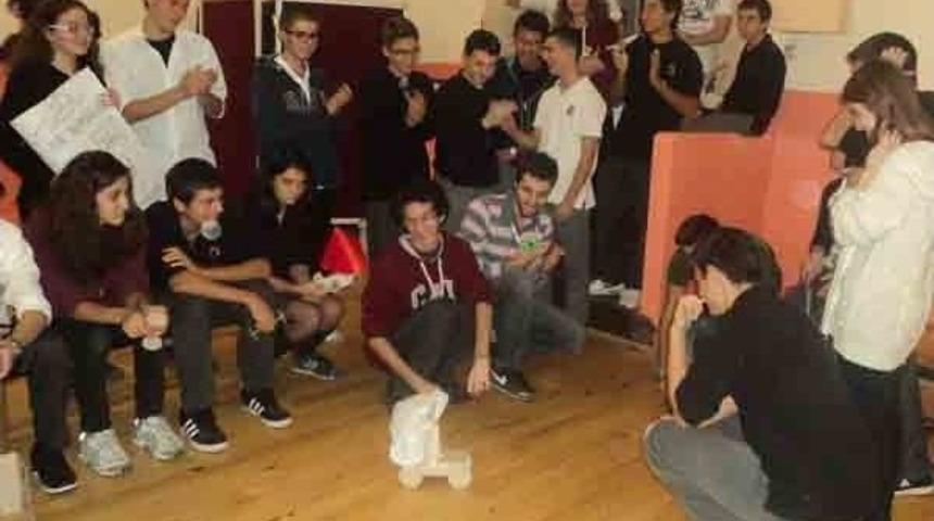 (d&uuml;zeltme) Yt&uuml; Liseli Mucitleri Keşfediyor