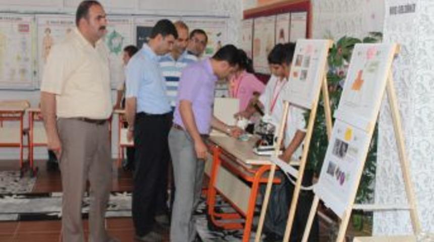 Halfeti&rsquo;de Bilim Sergisine Yoğun Ilgi
