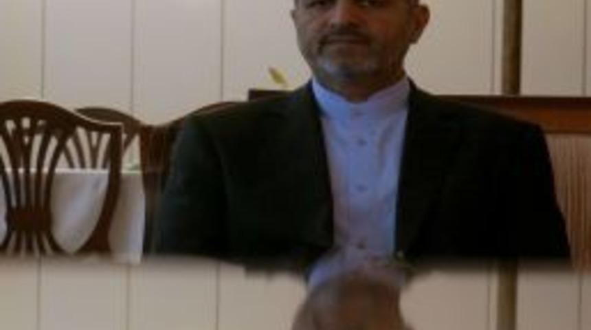 İran B&uuml;y&uuml;kel&ccedil;isi Bikdeli: Suriye'ye Başlangıcı Ve Sonu&ccedil;ları &Ouml;ng&ouml;rerek Bakmalı