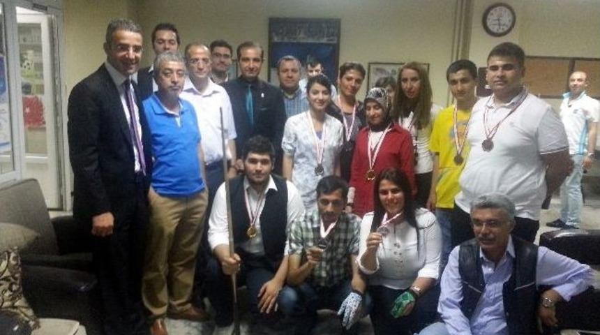 Gen&ccedil;lik Kupası Bilardo Turnuvası Sona Erdi