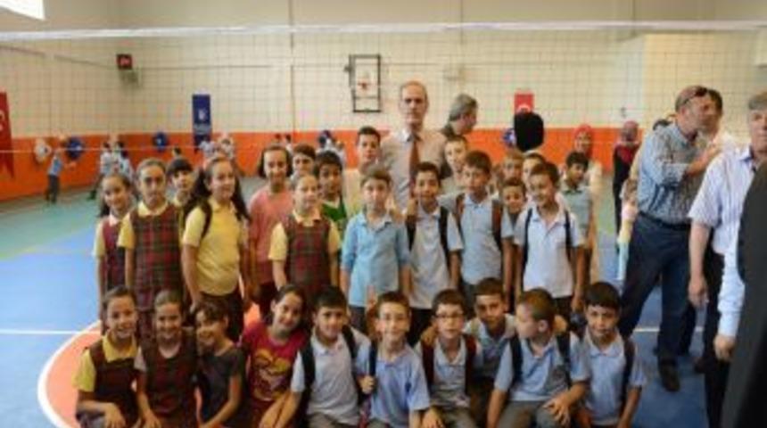 Bursa'da Bir Okul Daha Spor Salonuna Kavuştu