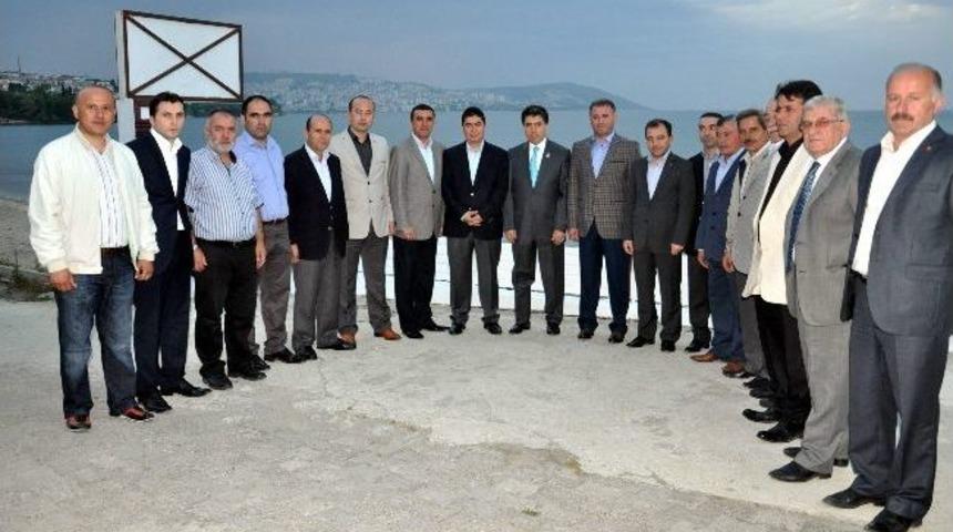 Vali Cengiz'e Veda Yemeği