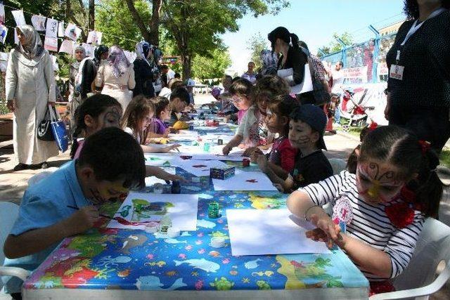 Erzincan’da Okul Öncesi Şenliği