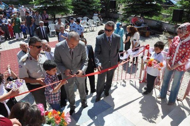 Sorgun’da Okul Öncesi Eğitim Sergisi Açıldı